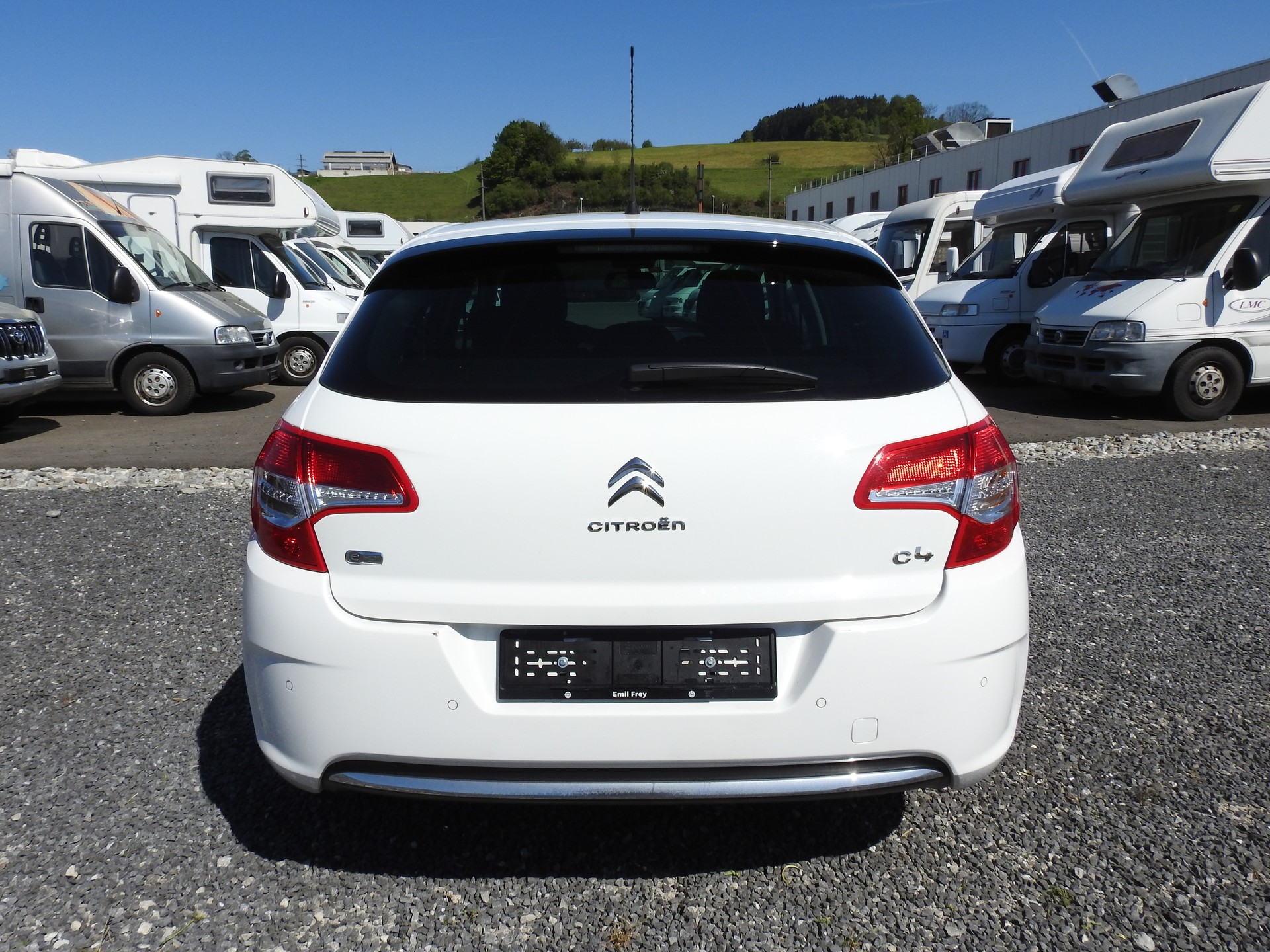 CITROEN Berline 1.6 e-HDi SST Exklusive-image-4