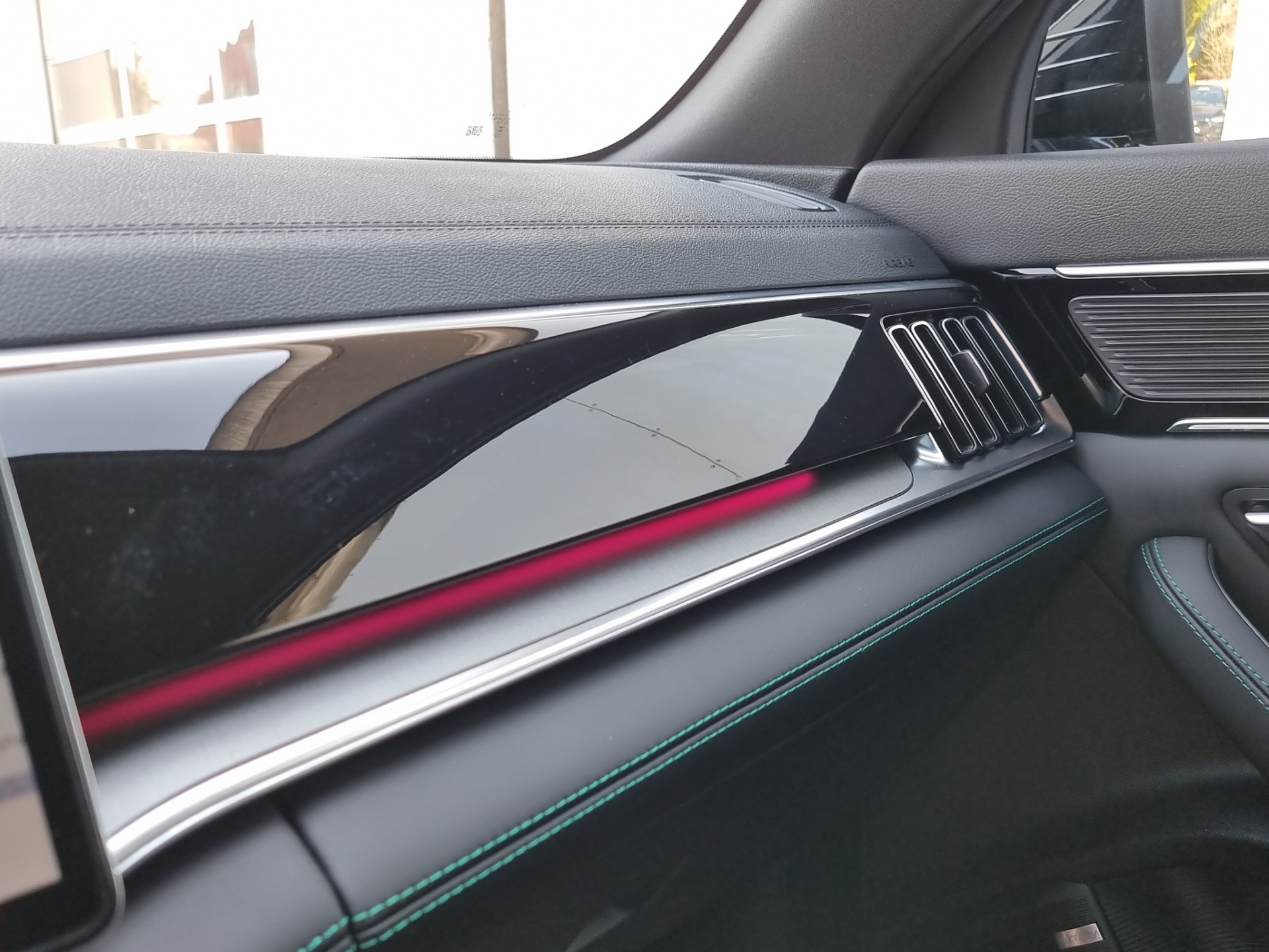 BYD Seal U DM-i Design AWD-image-12