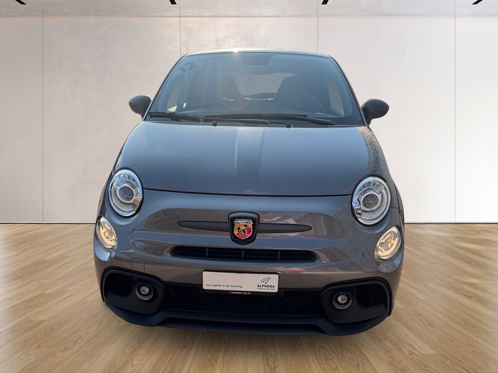 FIAT 695 1.4 16V Turbo Abarth 695 Competizione Dualogic-image-2
