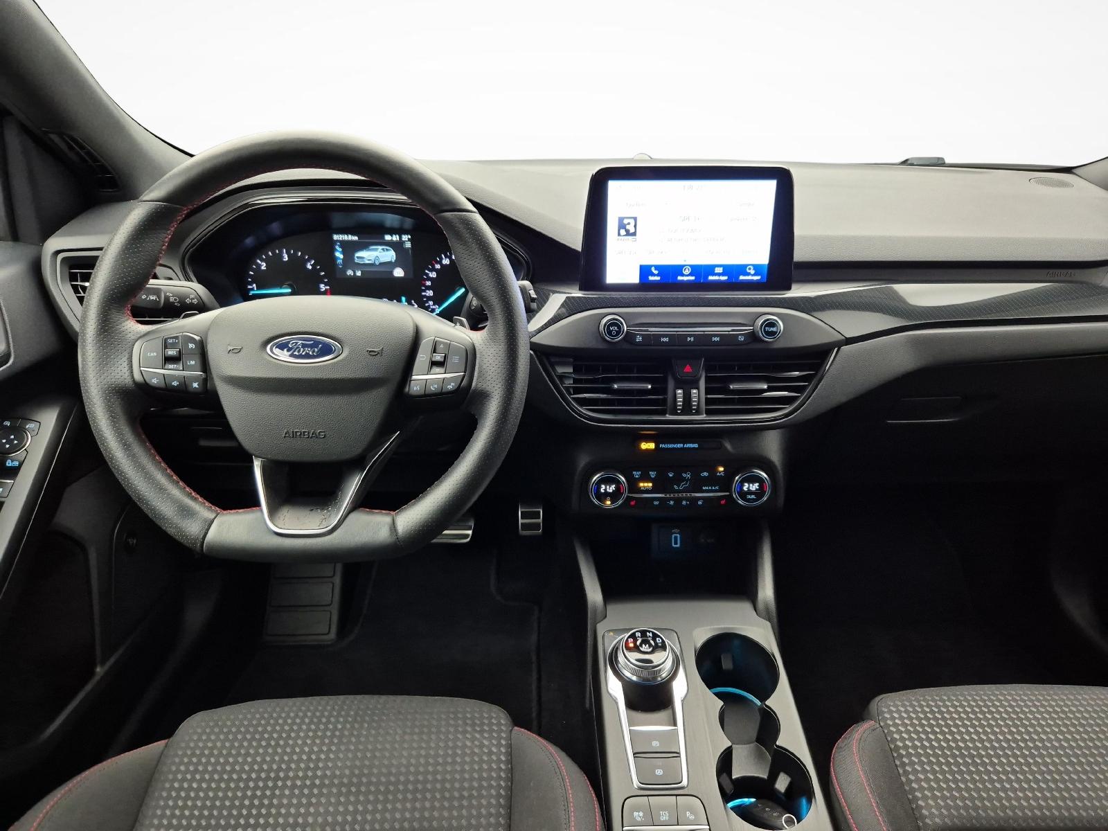 FORD Focus Station Wagon 2.0 EcoBlue 150 ST-Line-image-6