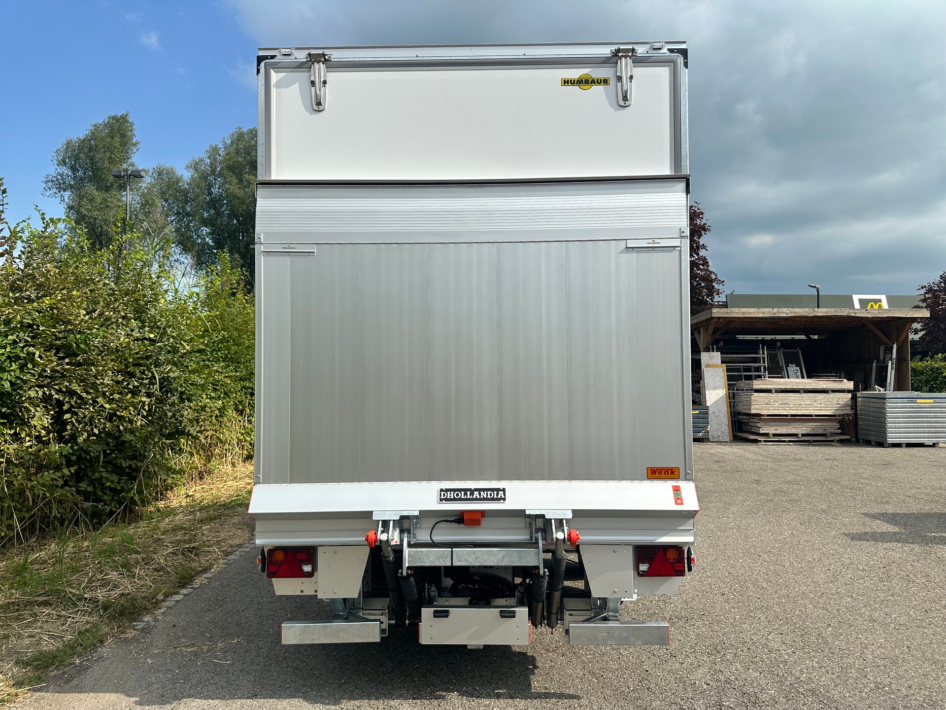 HUMBAUR HK 354222 RZD Hebebühneanhänger-image-6