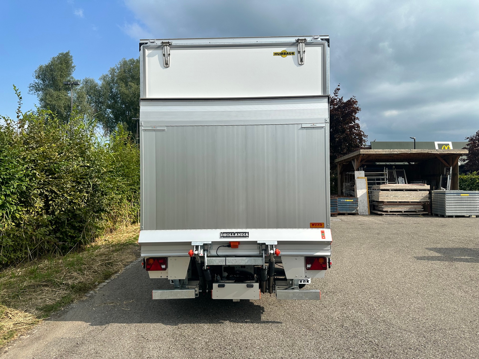 HUMBAUR HK 354222 RZD Hebebühneanhänger-image-5