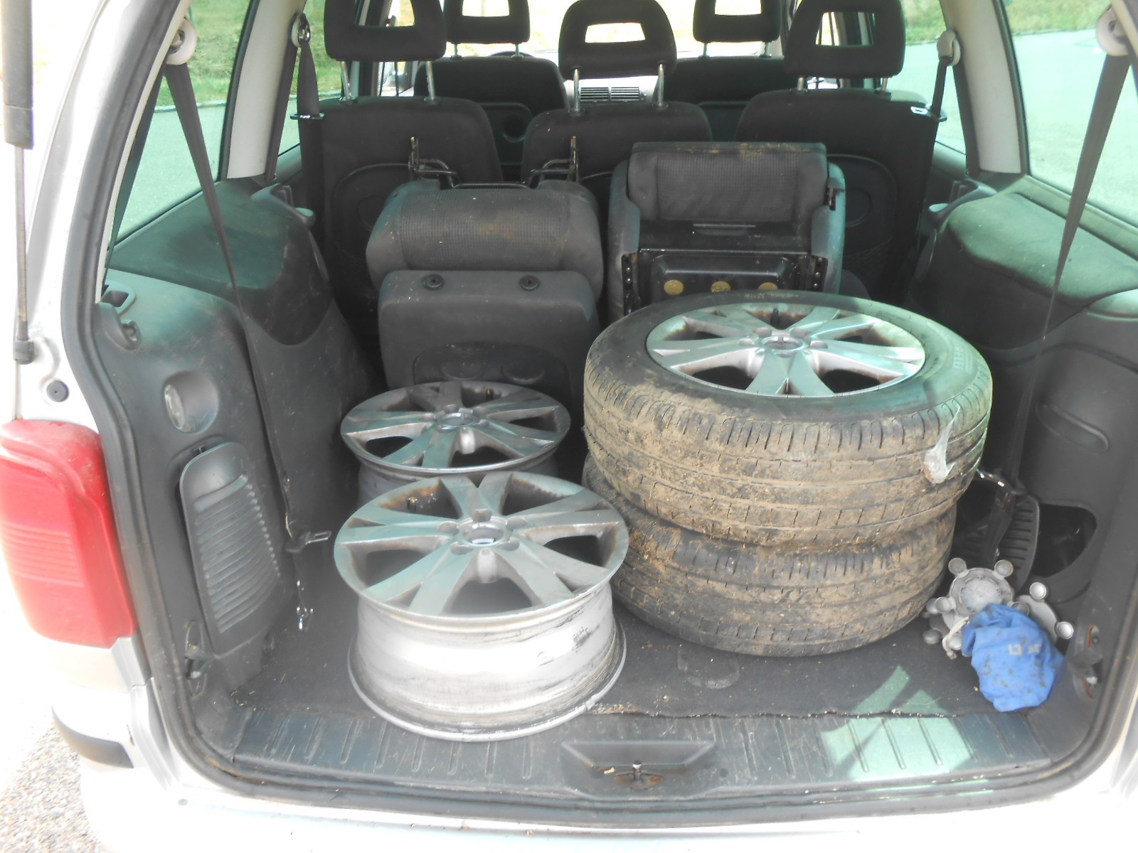 SEAT Alhambra 1.9 TDI Advantage 4x4-image-13