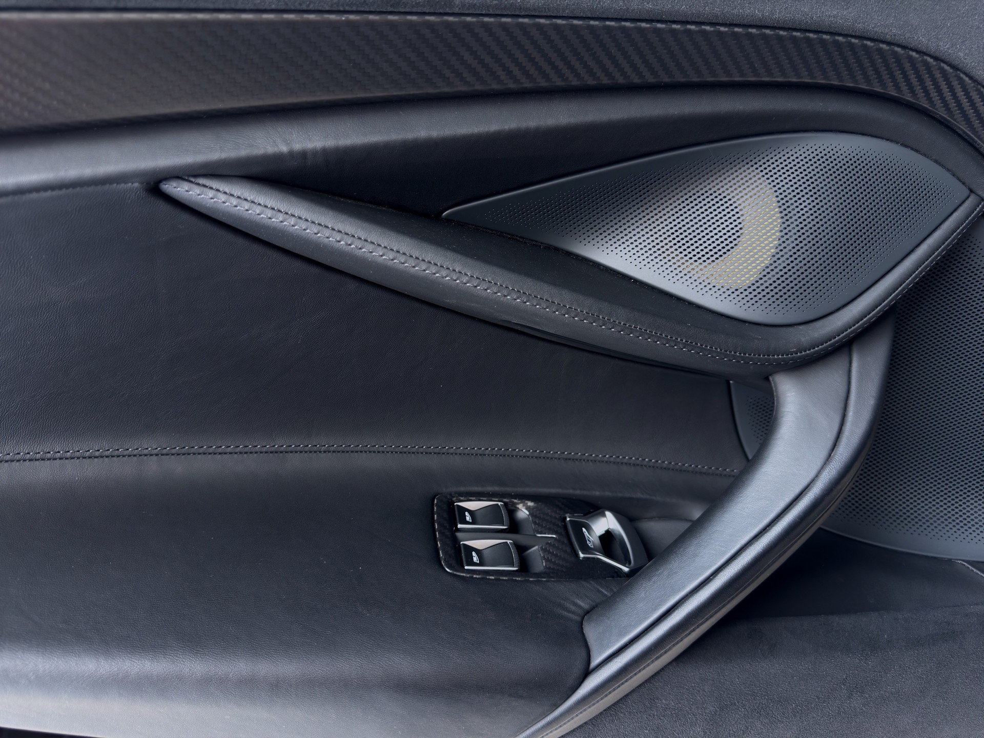 McLAREN 720S Spider Performance 4.0 V8 SSG-image-10