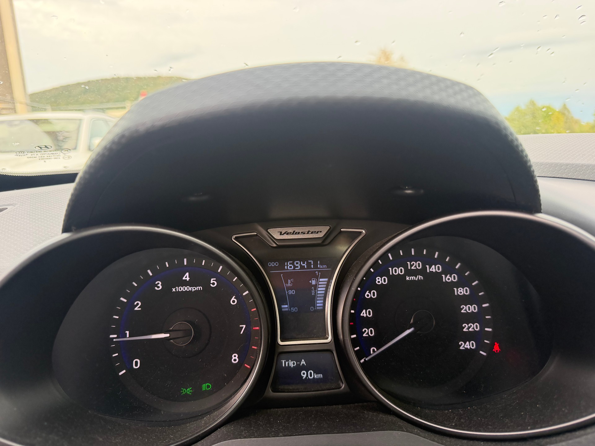 HYUNDAI Veloster 1.6 Turbo GDI-image-11