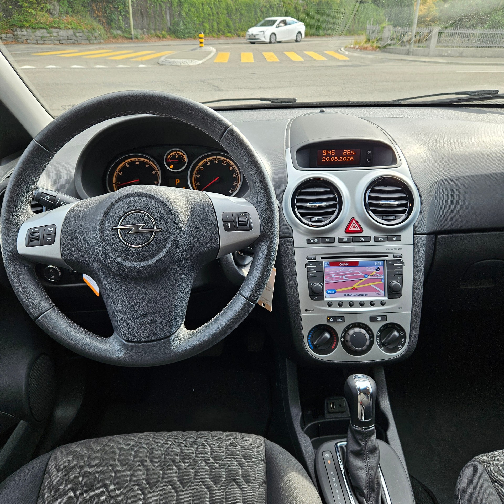 OPEL Corsa 1.4 TP Active Edition Automatic-image-7