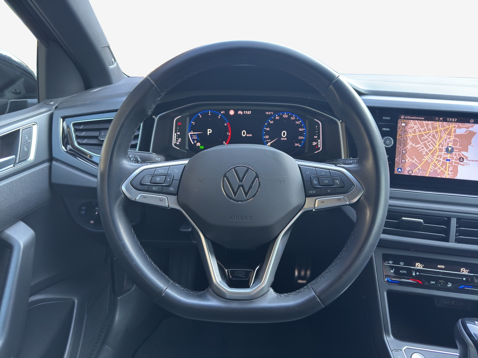 VW Polo 1.0 TSI R-Line DSG-image-9
