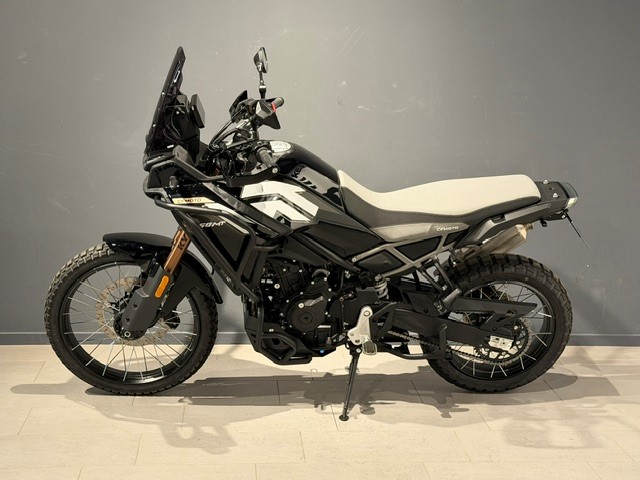 CF MOTO 450MT-showroom-element-3