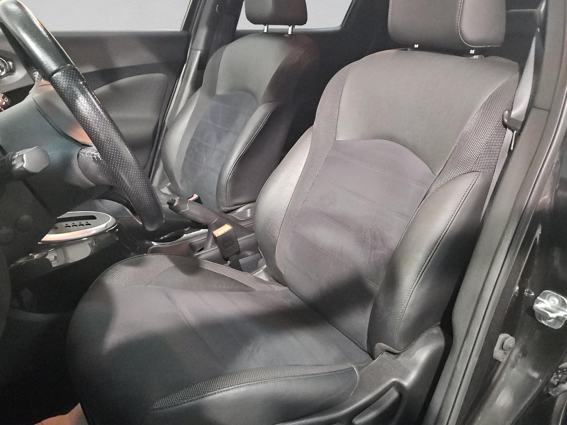 NISSAN Juke 1.6 N-Connecta Xtronic M-CVT-image-8