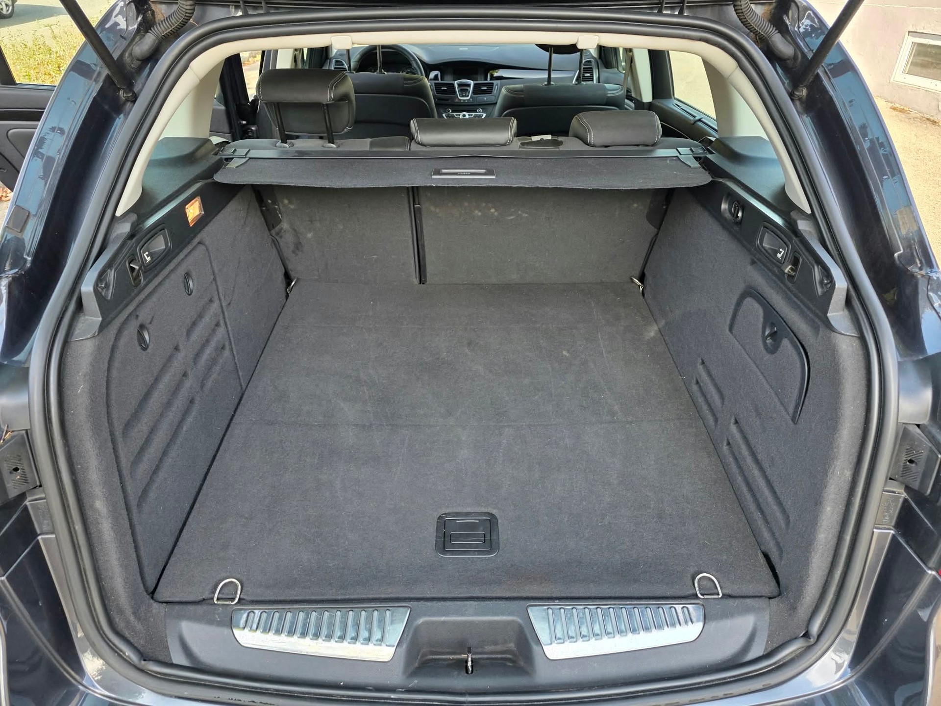 RENAULT LAGUNA-image-11