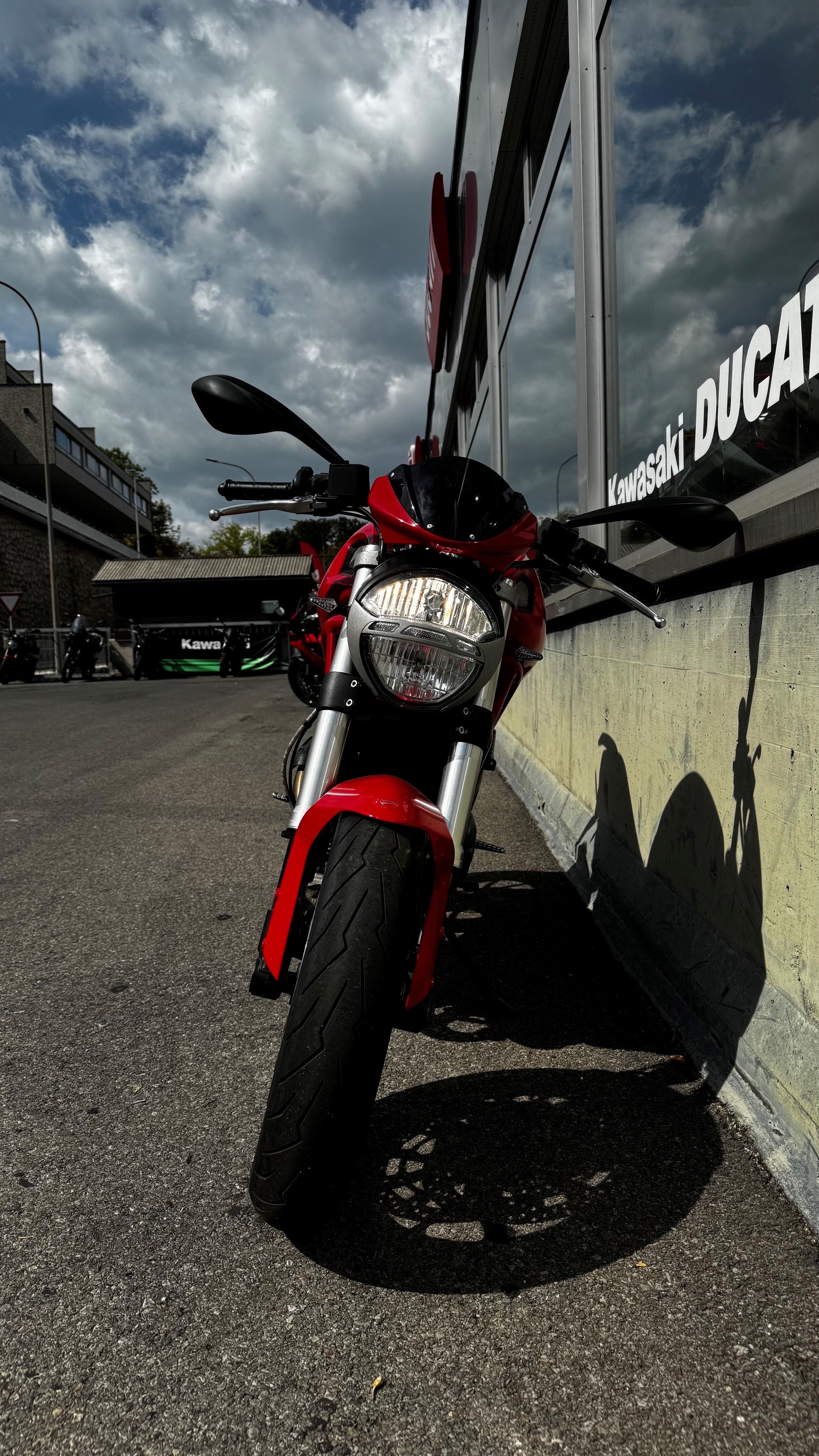 DUCATI Monster 796M ABS-showroom-element-2
