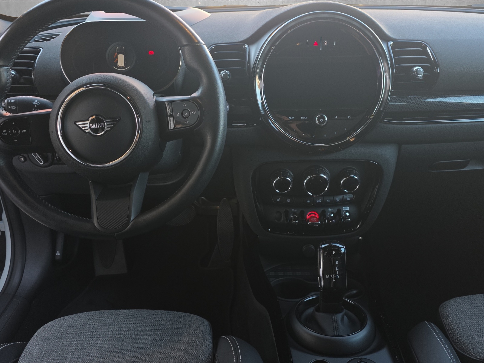 MINI Clubman Cooper Steptronic DKG-image-8
