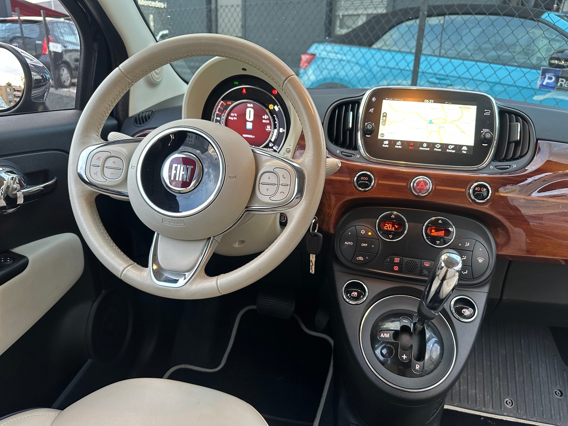 FIAT 500C 0.9 Twinair Riva Dualogic-image-6