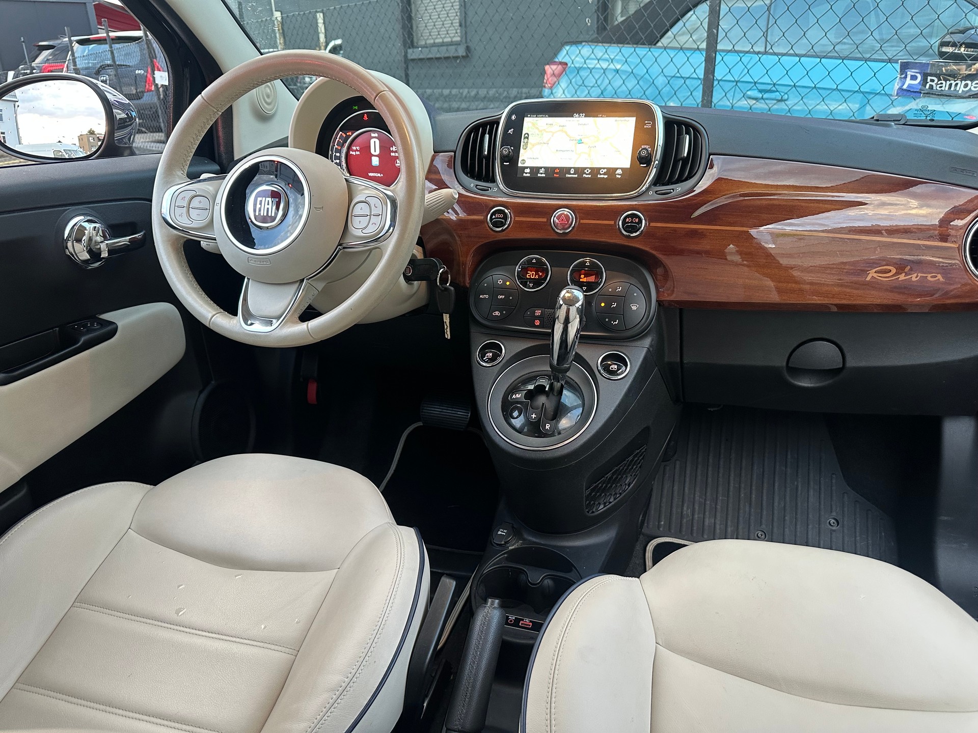 FIAT 500C 0.9 Twinair Riva Dualogic-image-8
