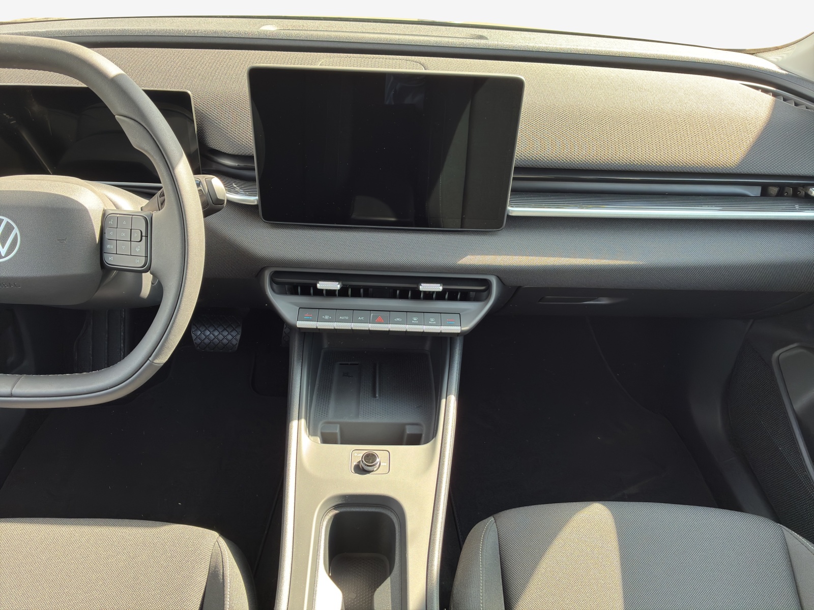 VW ID.Polo 52 kWh Life Edition One-image-10