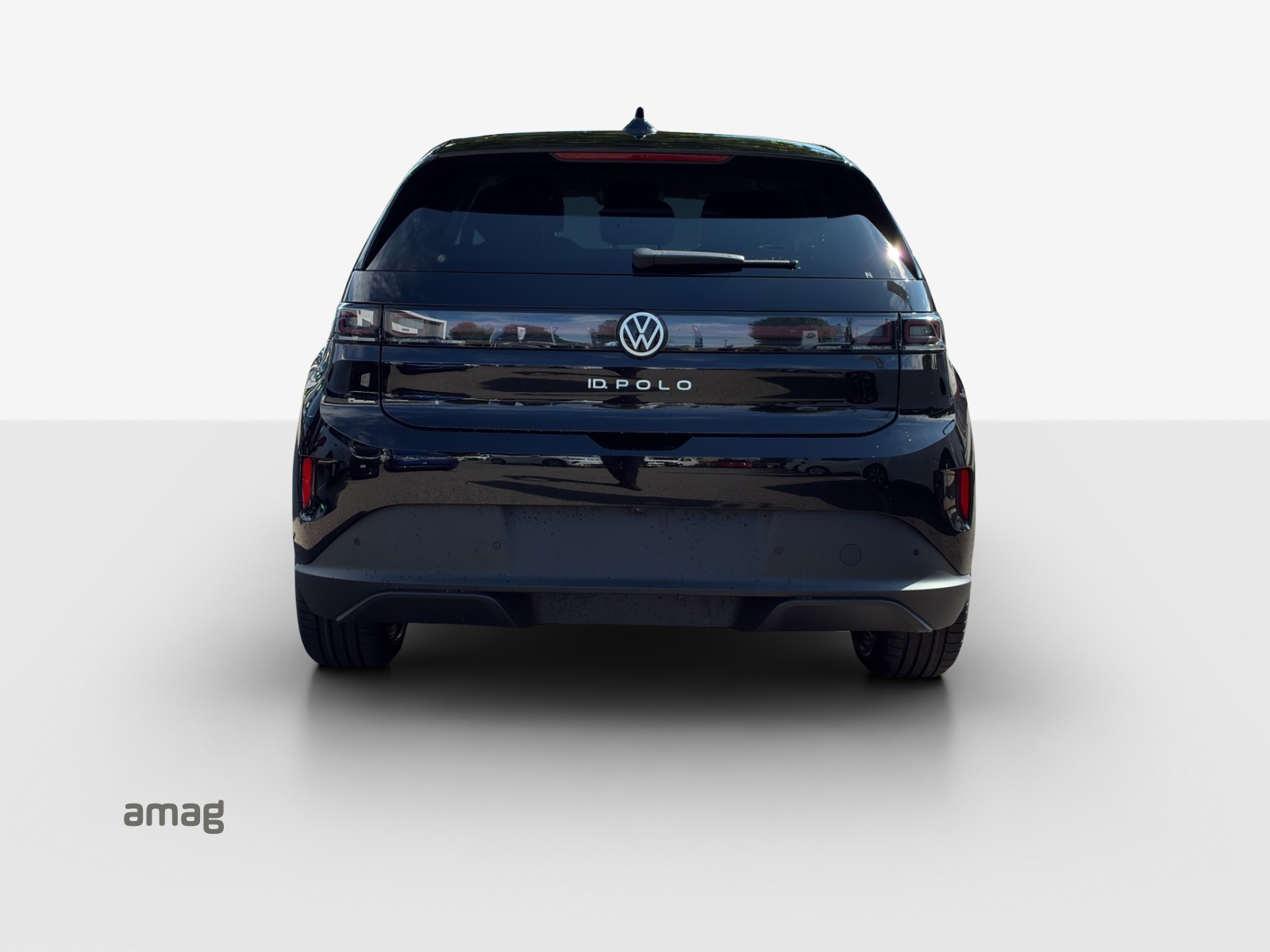 VW ID.Polo 52 kWh Life Edition One-image-3