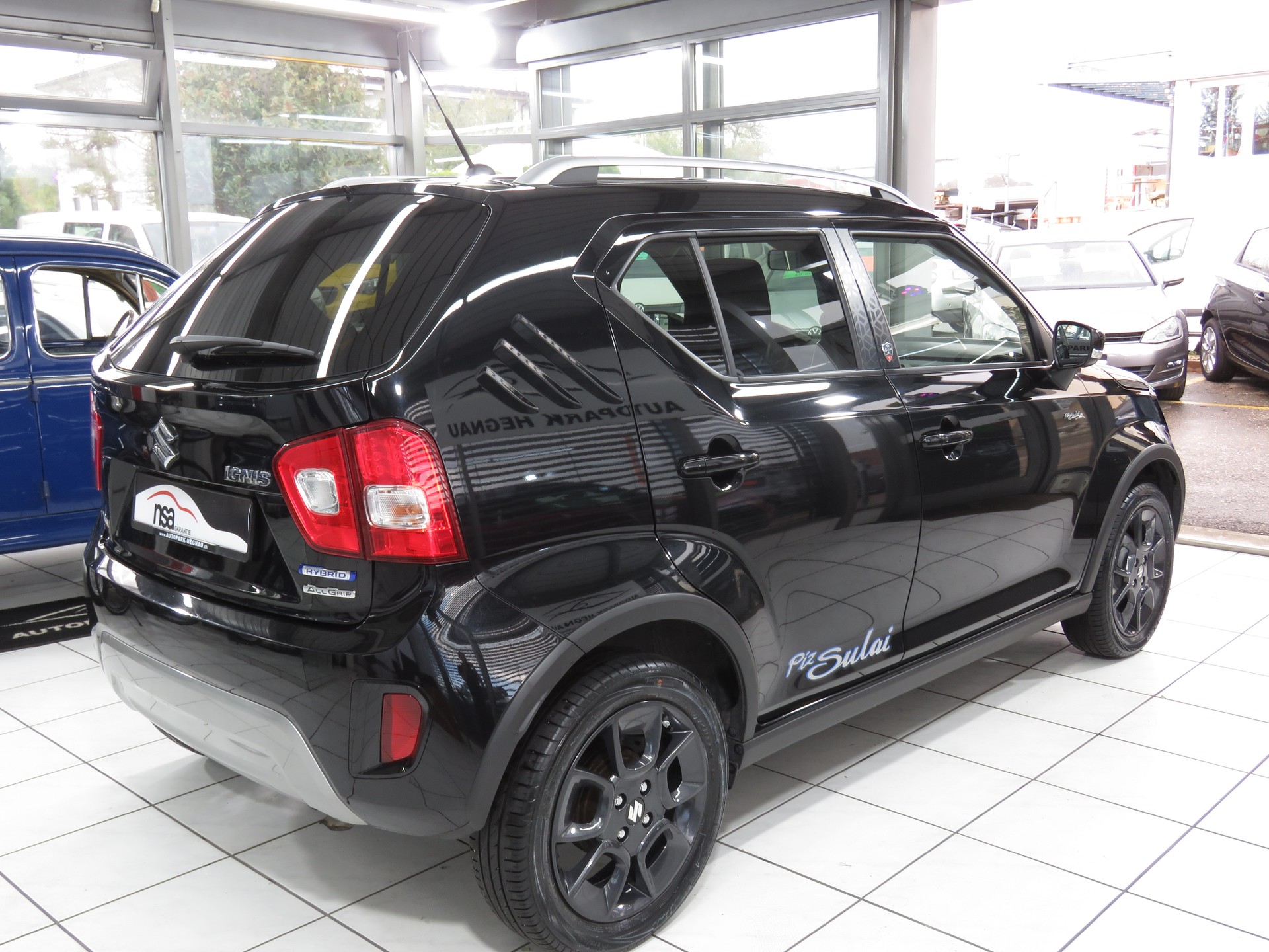 SUZUKI Ignis 1.2i Piz Sulai Top Hybrid 4x4-showroom-element-3