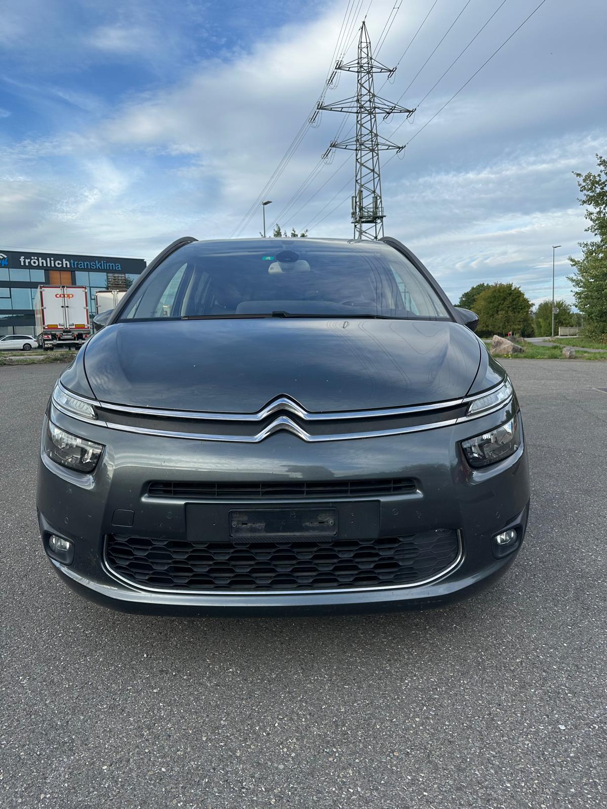 CITROEN Grand C4 Picasso 1.6 e-HDi Exclusive EGS6-image-14