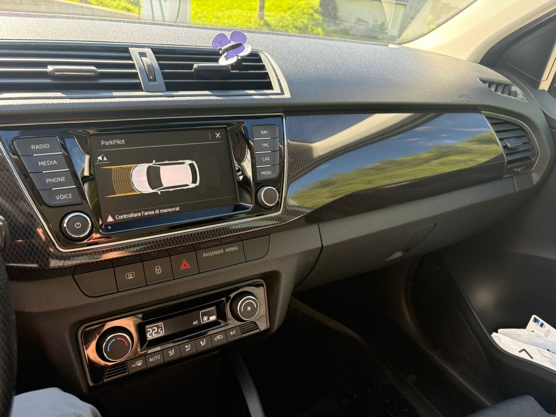 SKODA Fabia 1.0 TSI Monte Carlo-image-8