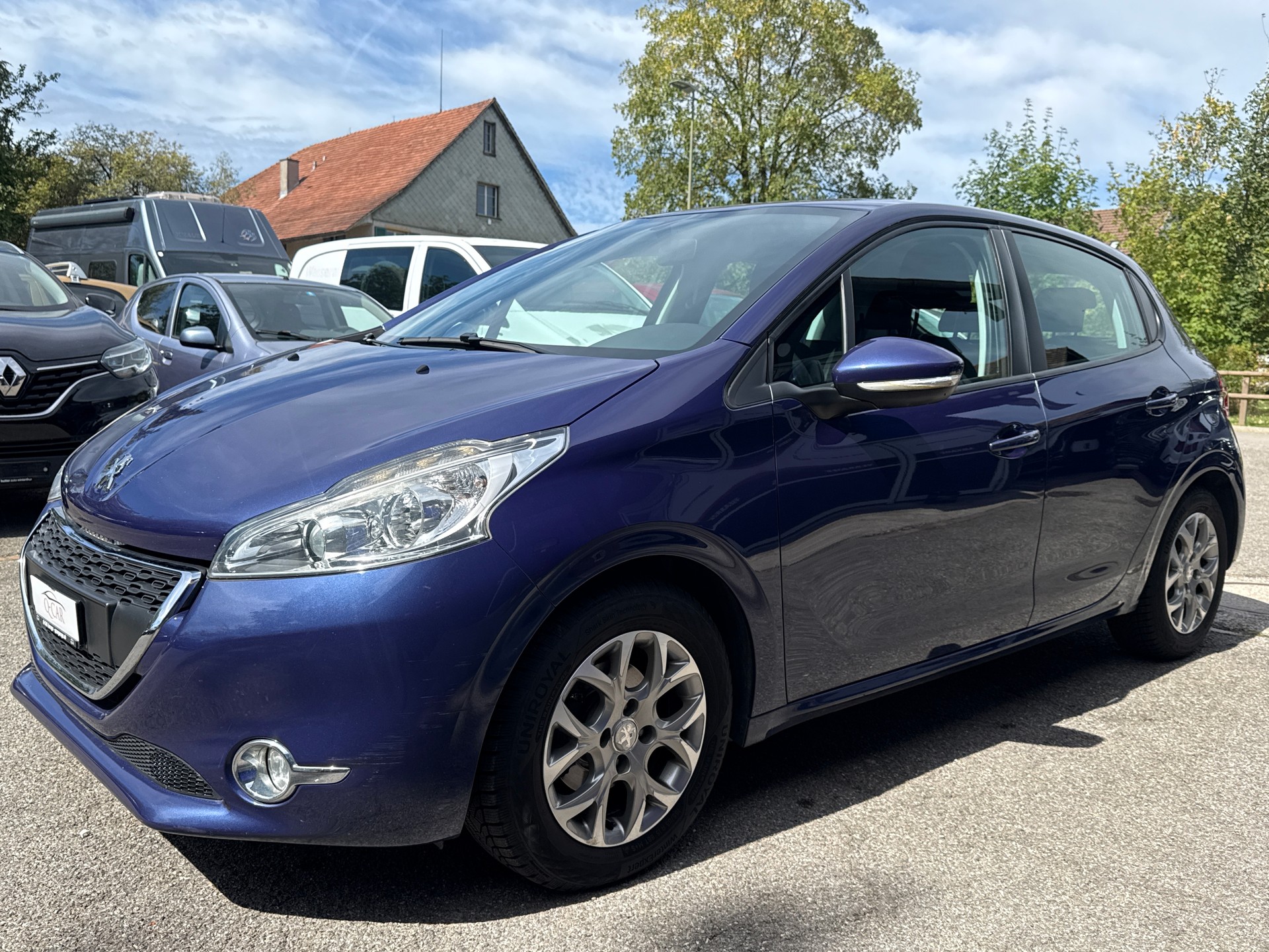 PEUGEOT 208 1.2 VTI Active-showroom-element-2