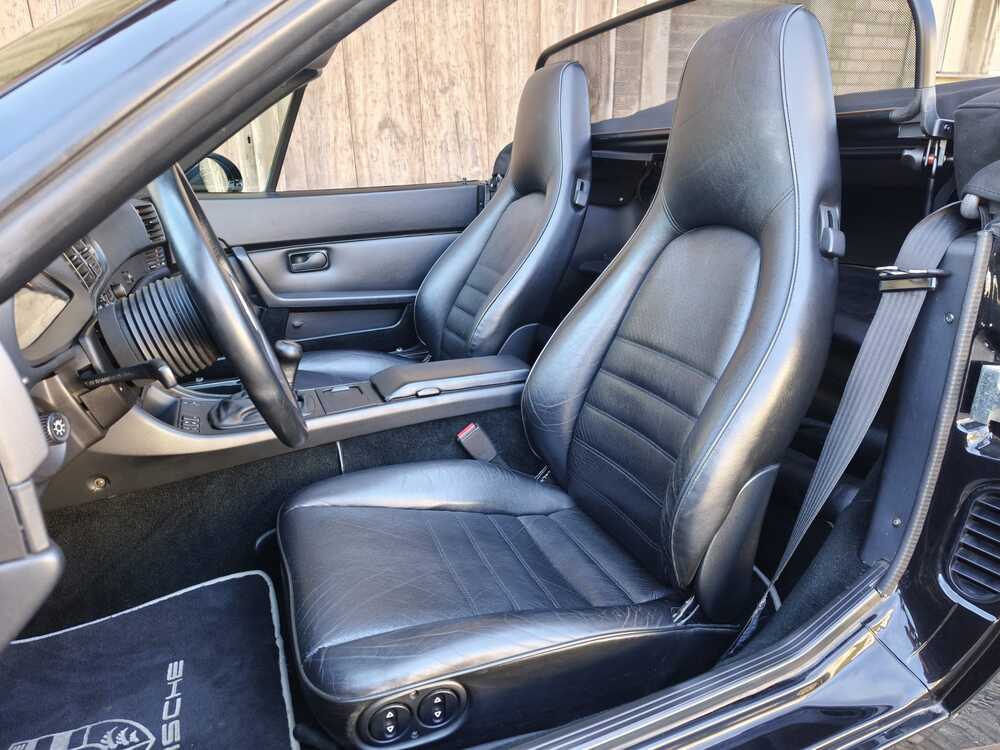 PORSCHE 944 Turbo Cabriolet-image-5