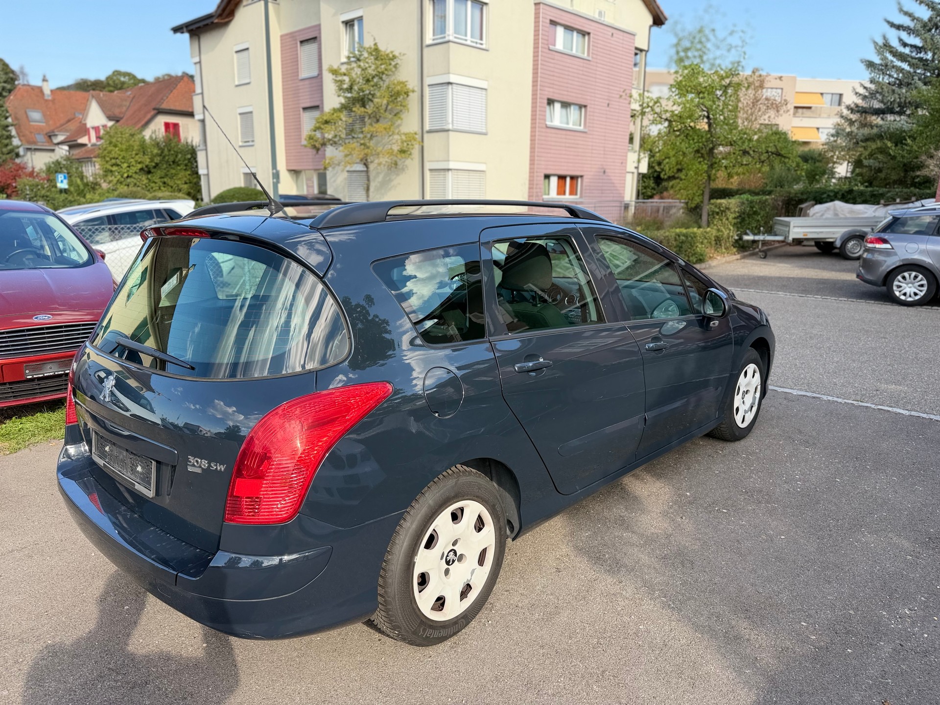 PEUGEOT 308 SW 1.6 HDI Active EGS6-image-4