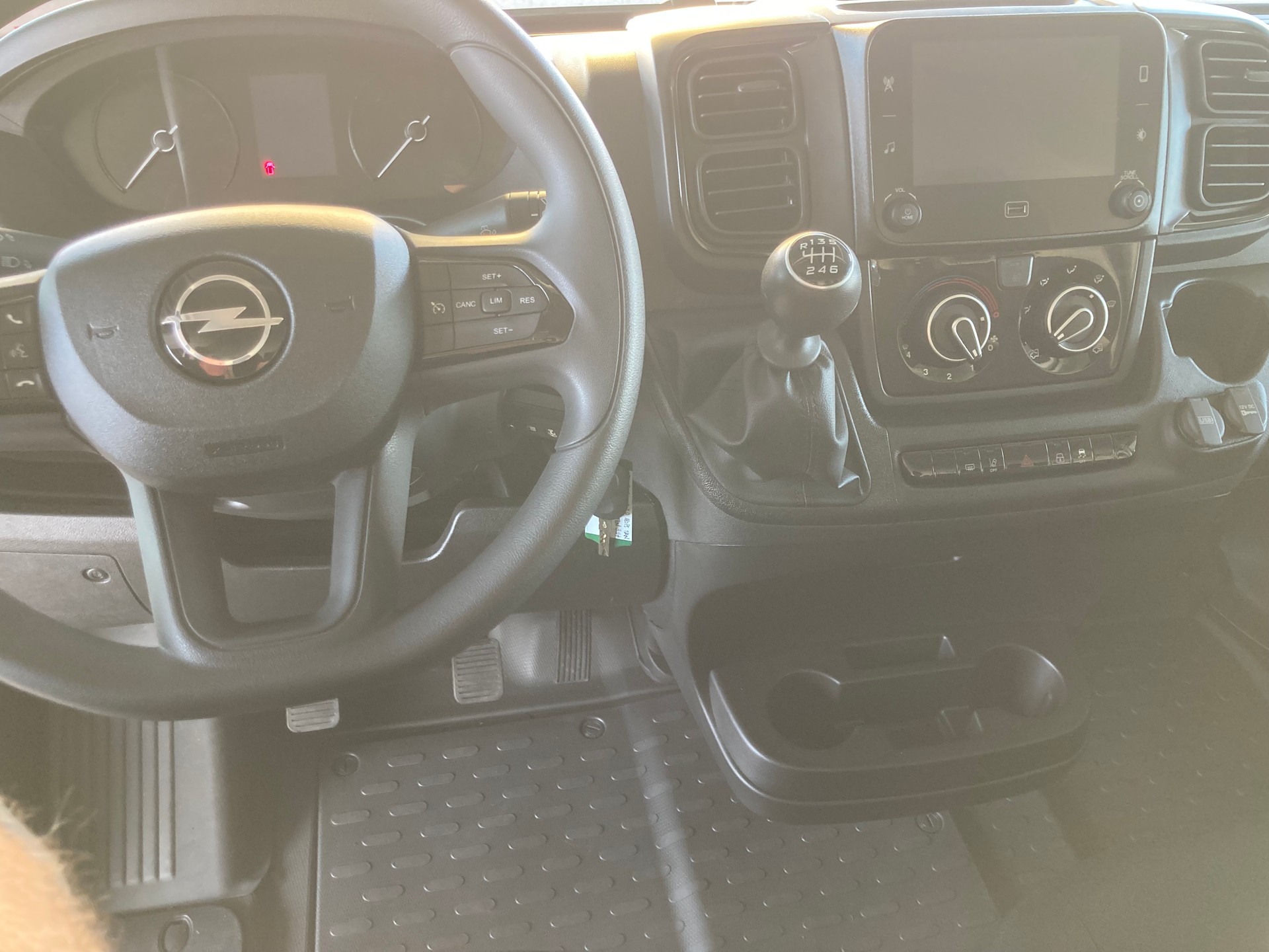 OPEL Movano 2.2 d 180PS 3,5t L2H2 Kasten-image-12