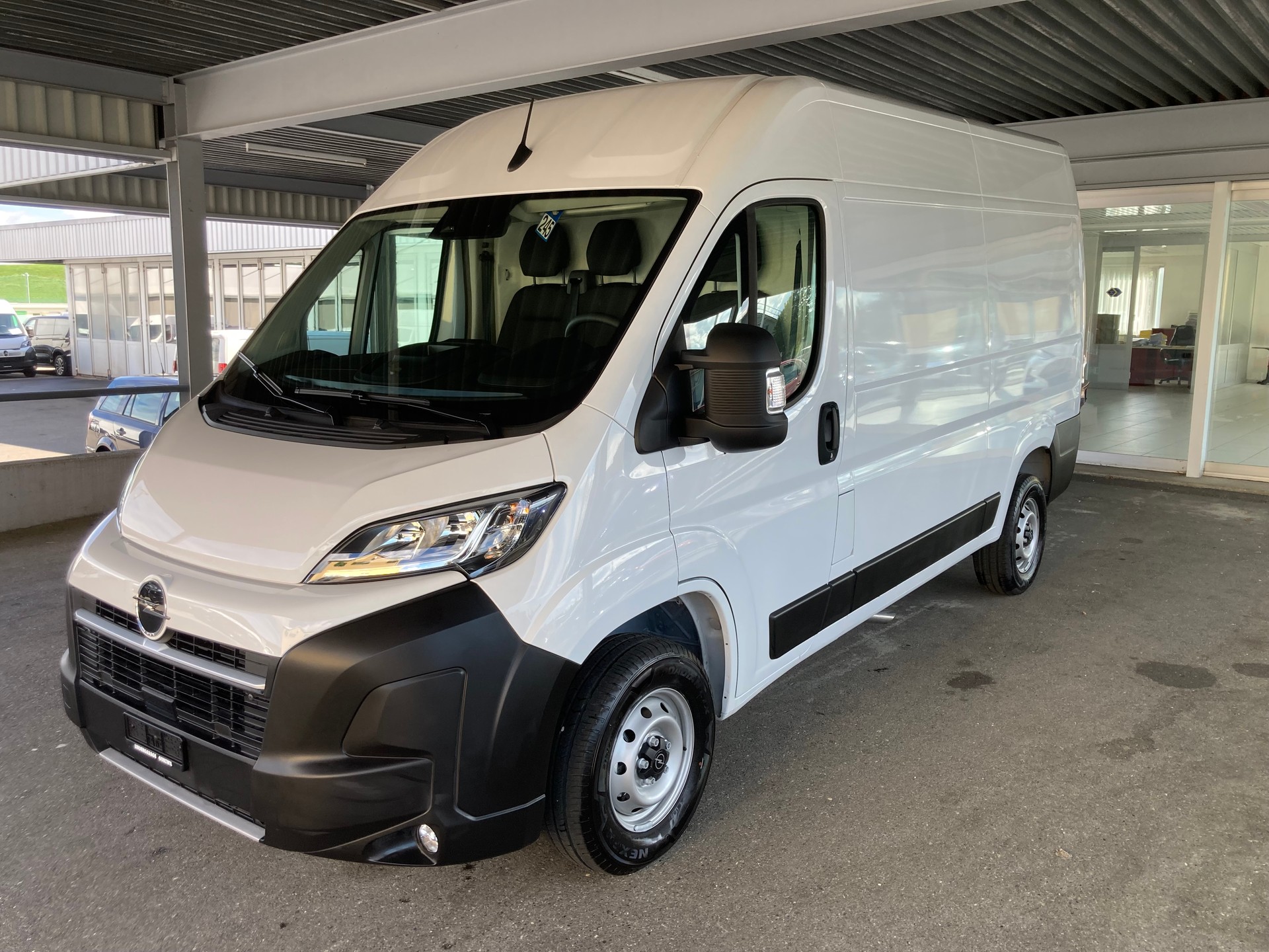 OPEL Movano 2.2 d 180PS 3,5t L2H2 Kasten-image-0