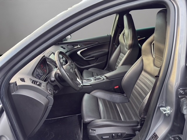 OPEL Insignia Sports Tourer 2.8 Turbo OPC 4WD Automatic-image-4