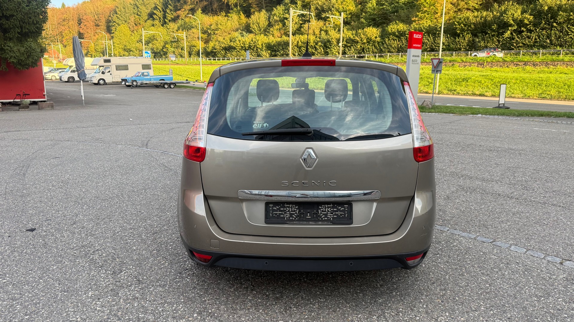 RENAULT Grand Scénic 2.0 16V Dynamique X-Tronic CVT-image-6
