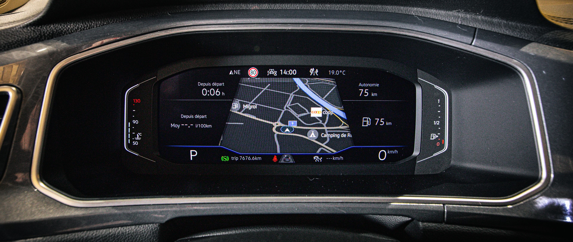 VW T-Roc 2.0 TSI Style DSG 4Motion-image-16