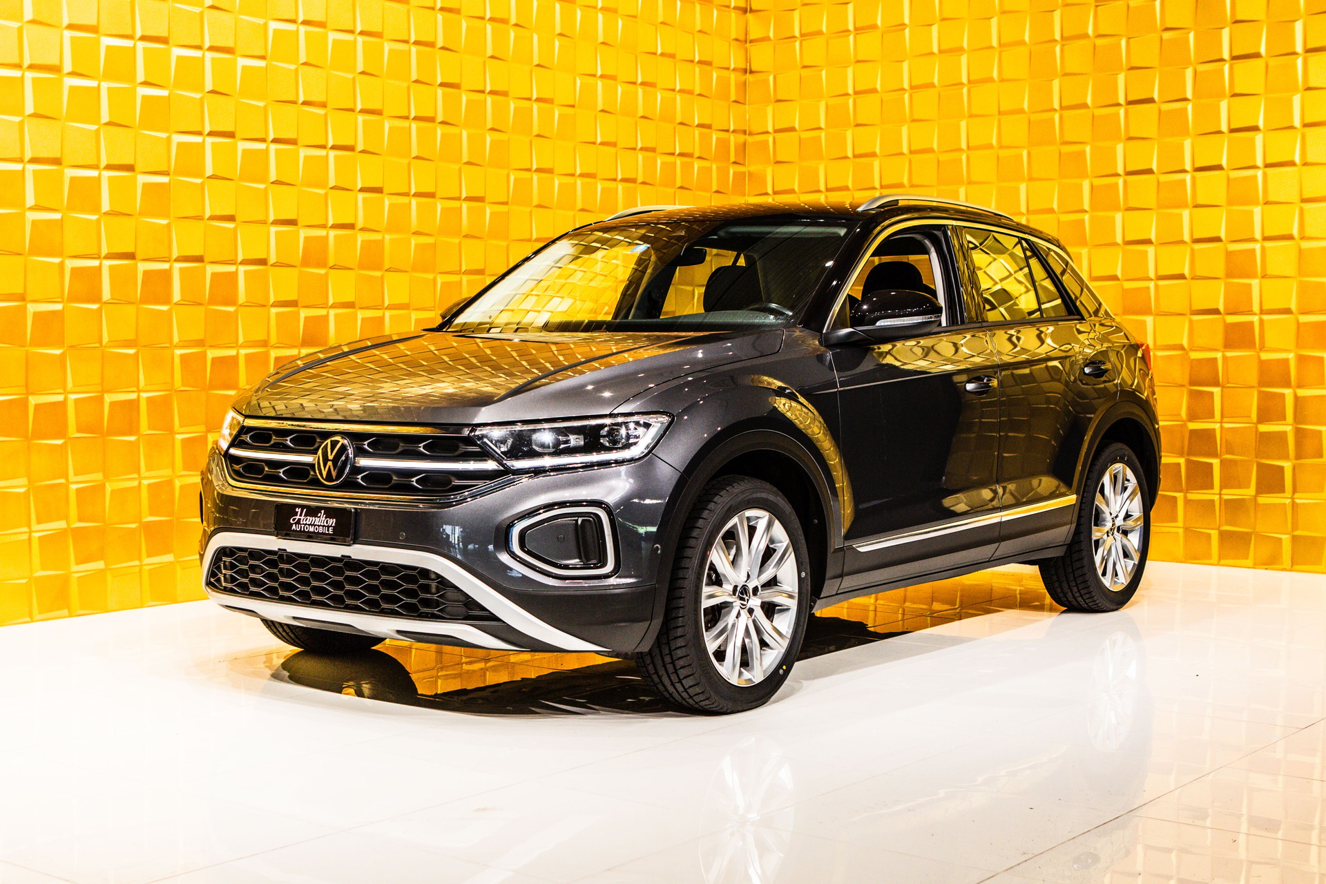 VW T-Roc 2.0 TSI Style DSG 4Motion-image-3