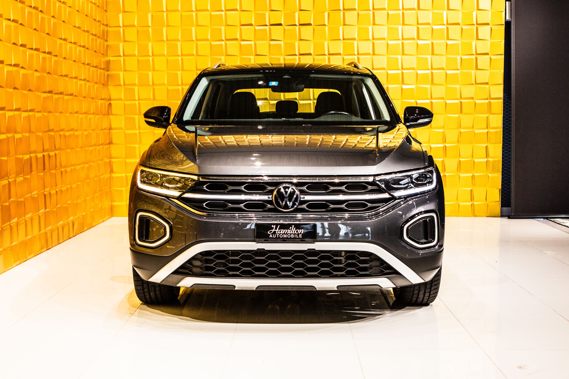 VW T-Roc 2.0 TSI Style DSG 4Motion-image-2