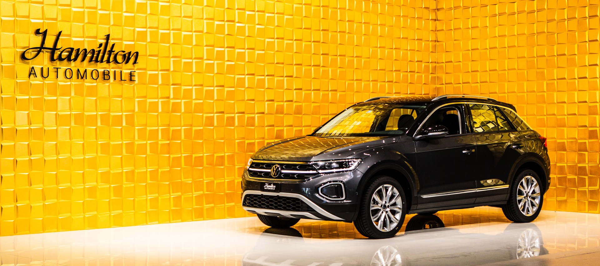 VW T-Roc 2.0 TSI Style DSG 4Motion-image-1