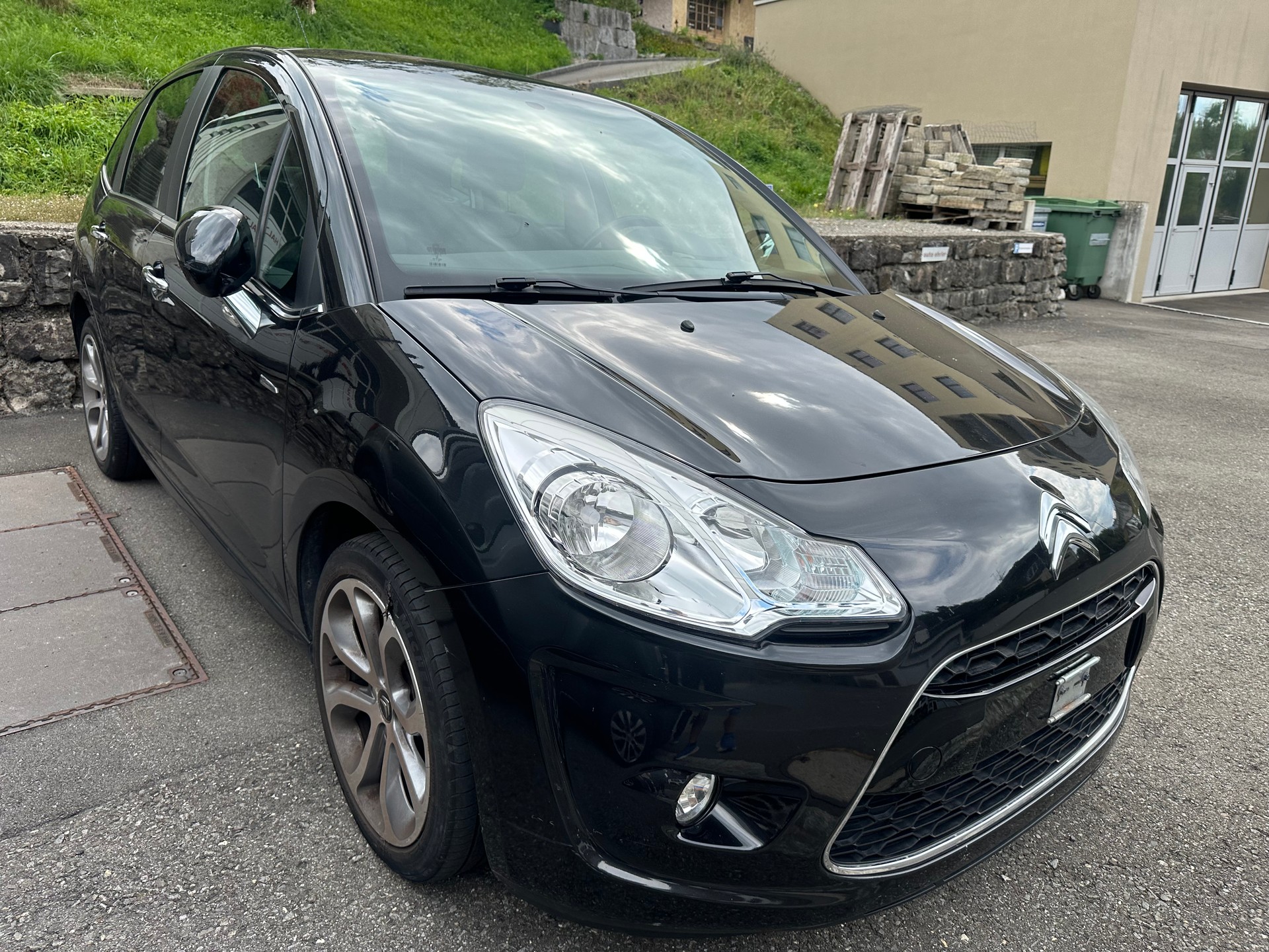 CITROEN C3 1.6i 16V Exclusive Automatic-image-3
