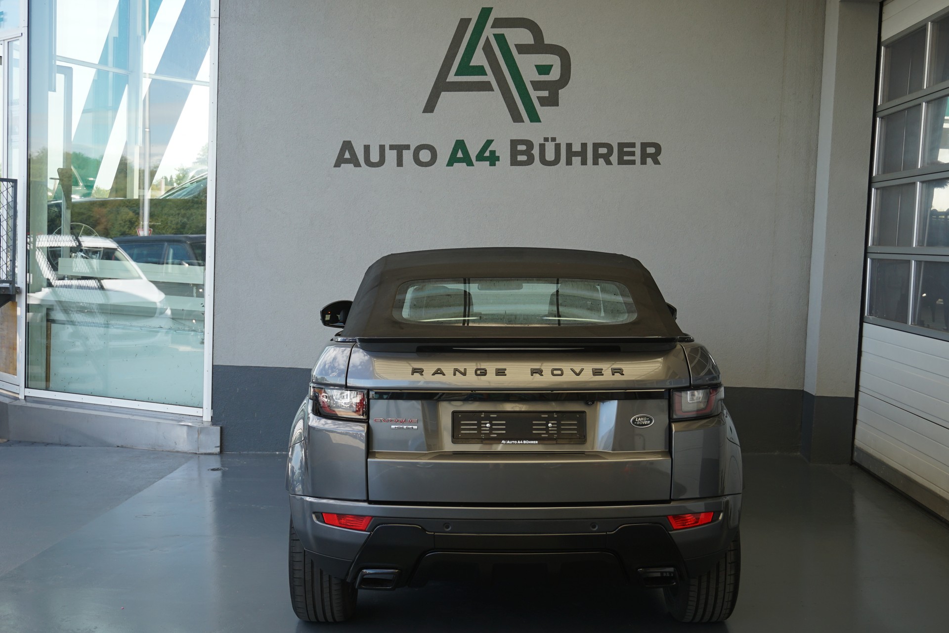 LAND ROVER Evoque 2.0Si4 HSE Dynamic-image-12