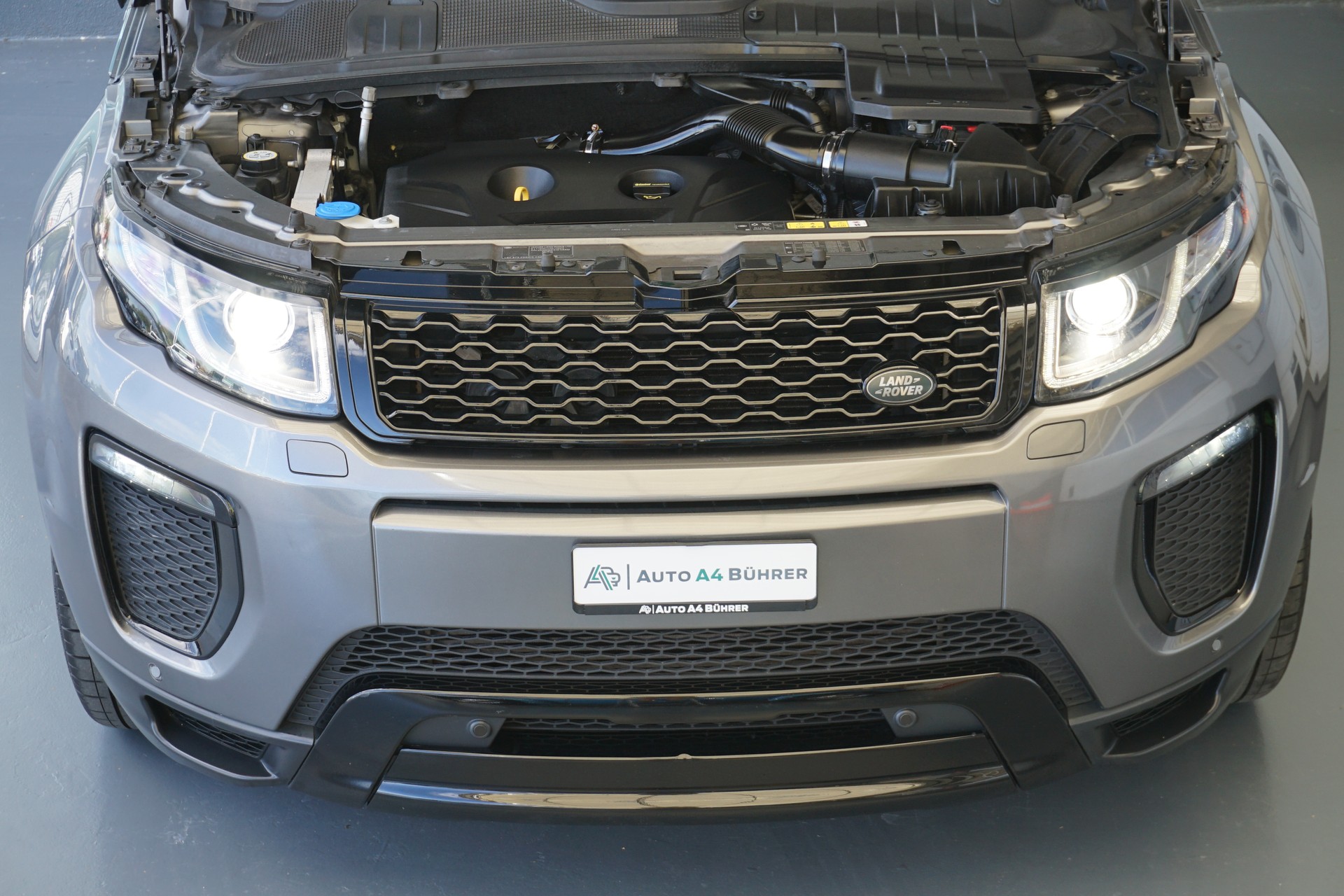 LAND ROVER Evoque 2.0Si4 HSE Dynamic-image-14
