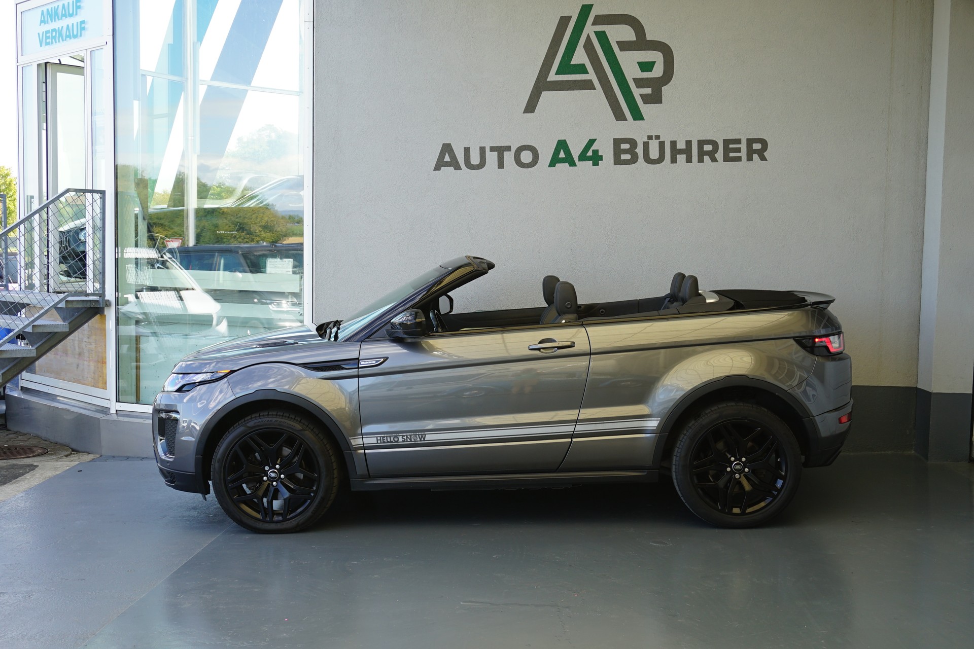 LAND ROVER Evoque 2.0Si4 HSE Dynamic-image-1