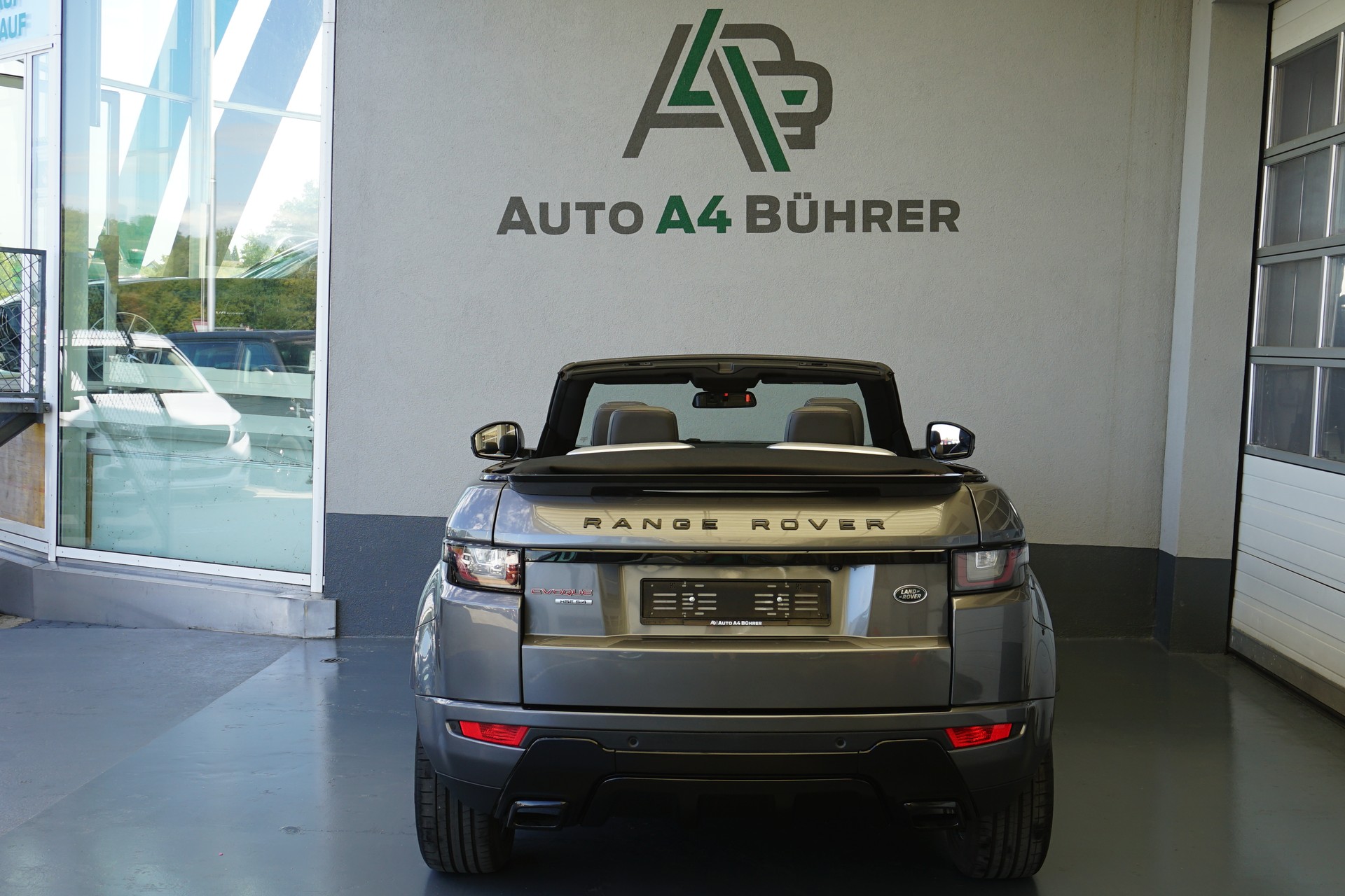 LAND ROVER Evoque 2.0Si4 HSE Dynamic-image-11