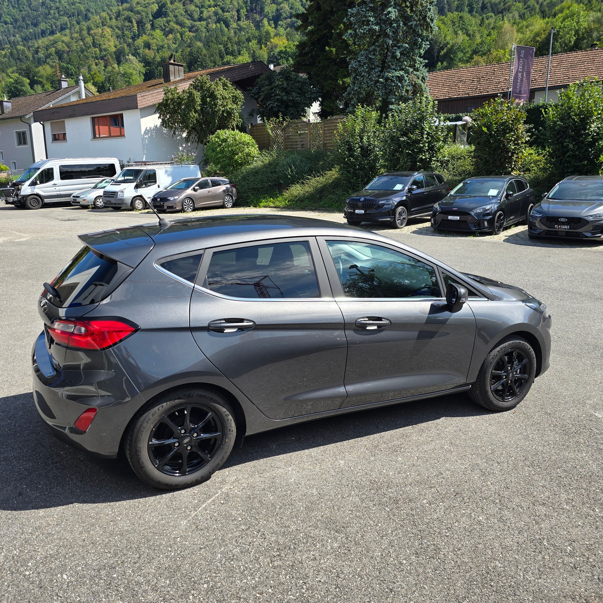 FORD Fiesta 1.0 EcoB Hybrid Titanium-image-4