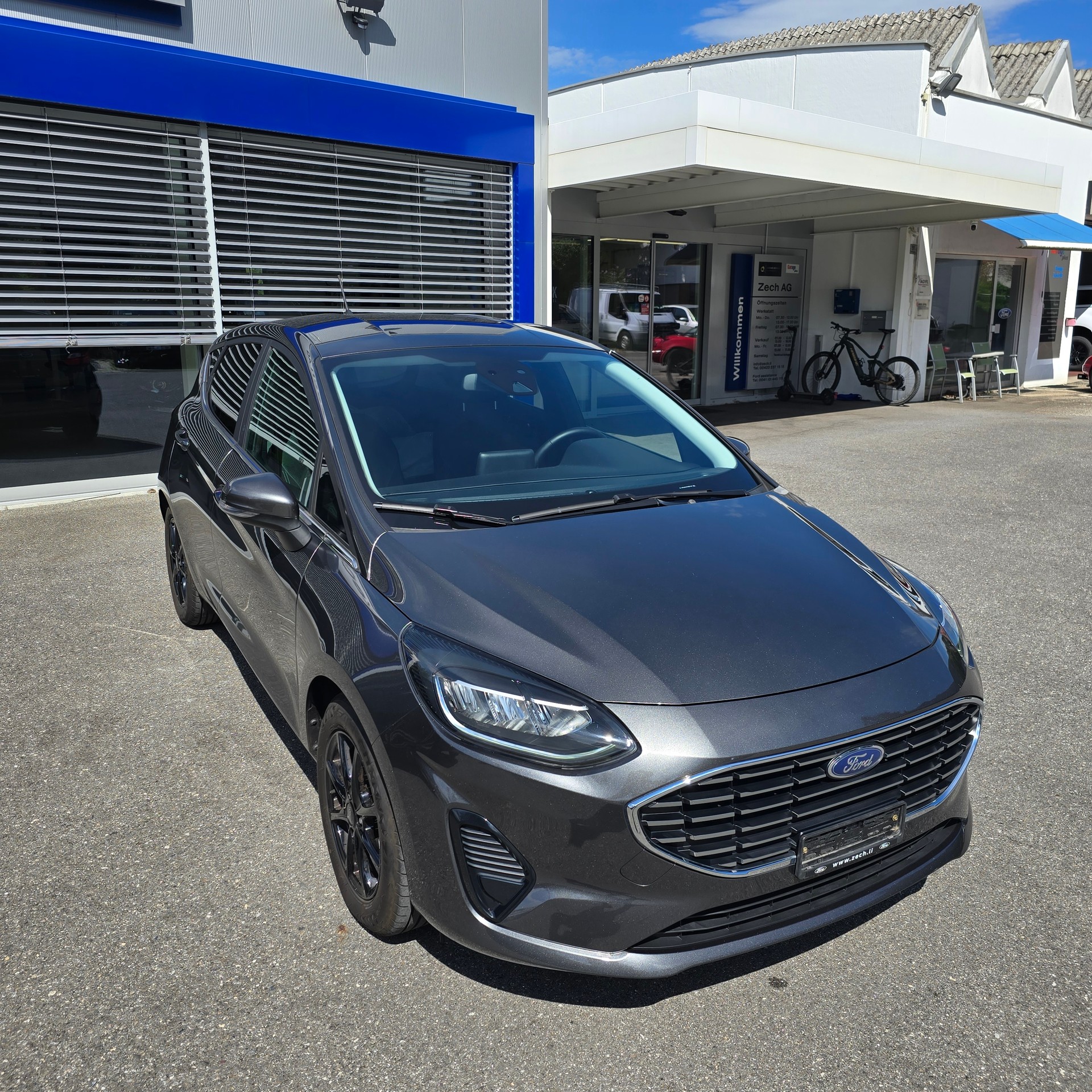 FORD Fiesta 1.0 EcoB Hybrid Titanium-image-5
