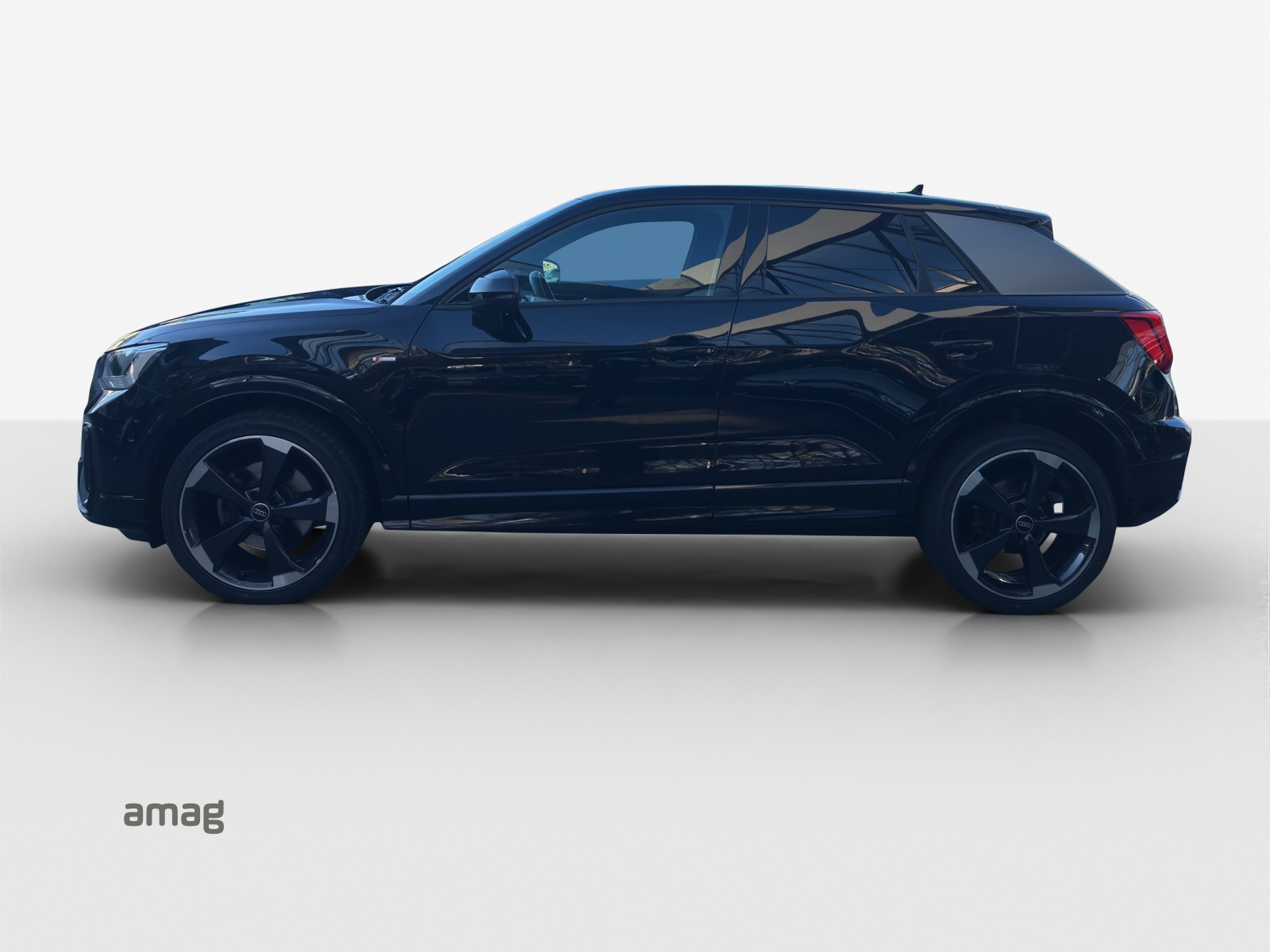 AUDI Q2 40 TFSI S line Attraction quattro S-tronic-image-1