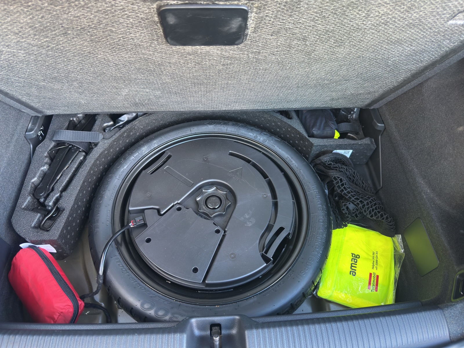 AUDI Q2 40 TFSI S line Attraction quattro S-tronic-image-13
