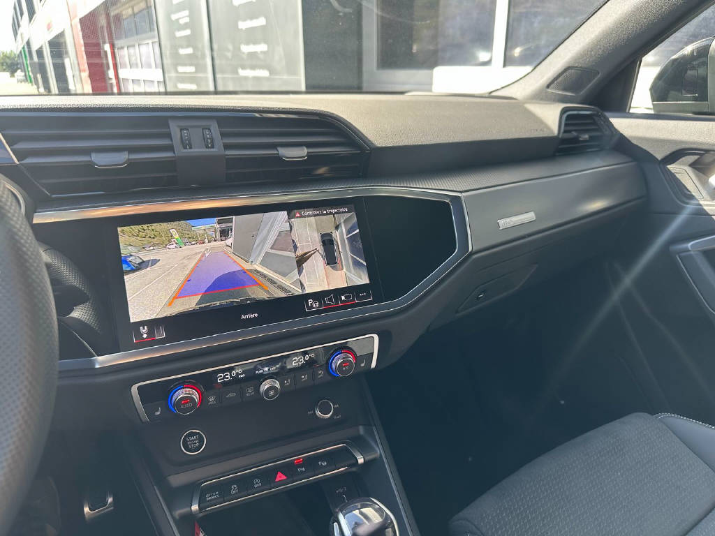 AUDI Q3 1.5 35 TFSI S line S-Tronic-image-10