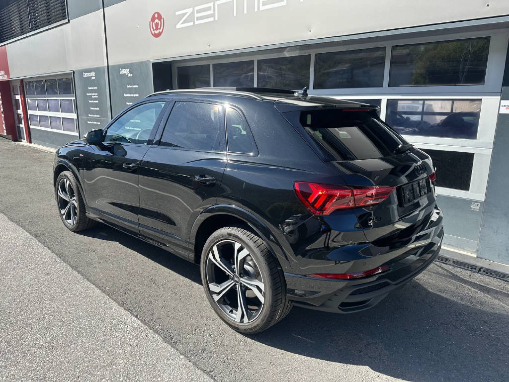 AUDI Q3 1.5 35 TFSI S line S-Tronic-image-3