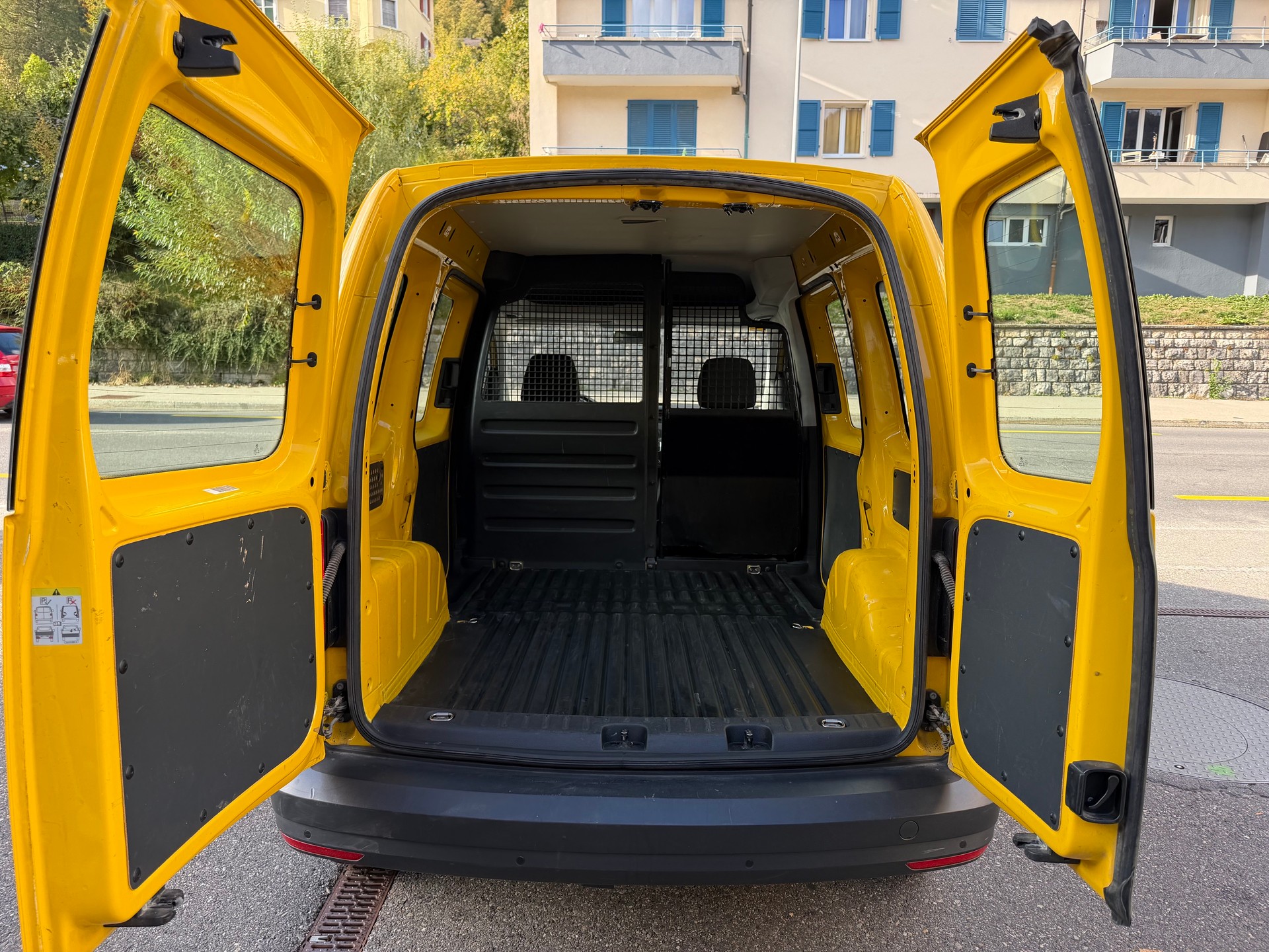VW Caddy 2.0TDI 4M BM T-image-8
