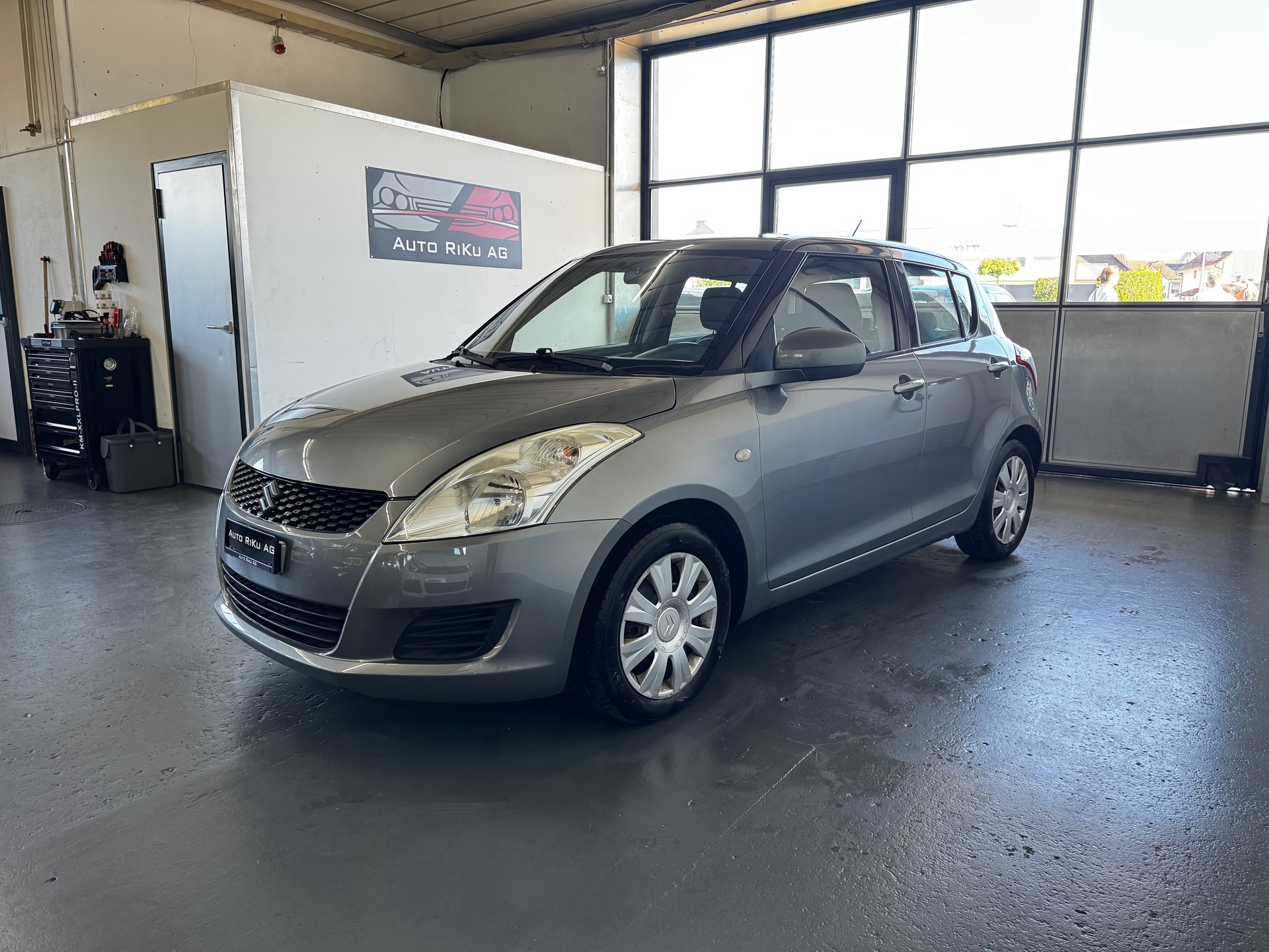 SUZUKI Swift 1.2i 16V GL Top-image-5