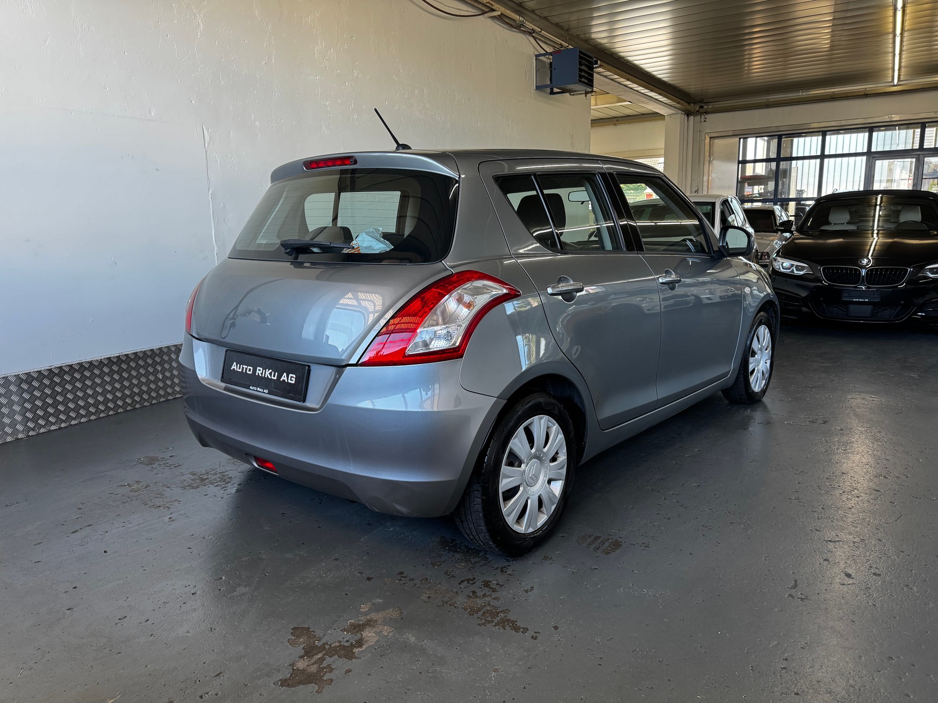 SUZUKI Swift 1.2i 16V GL Top-image-8