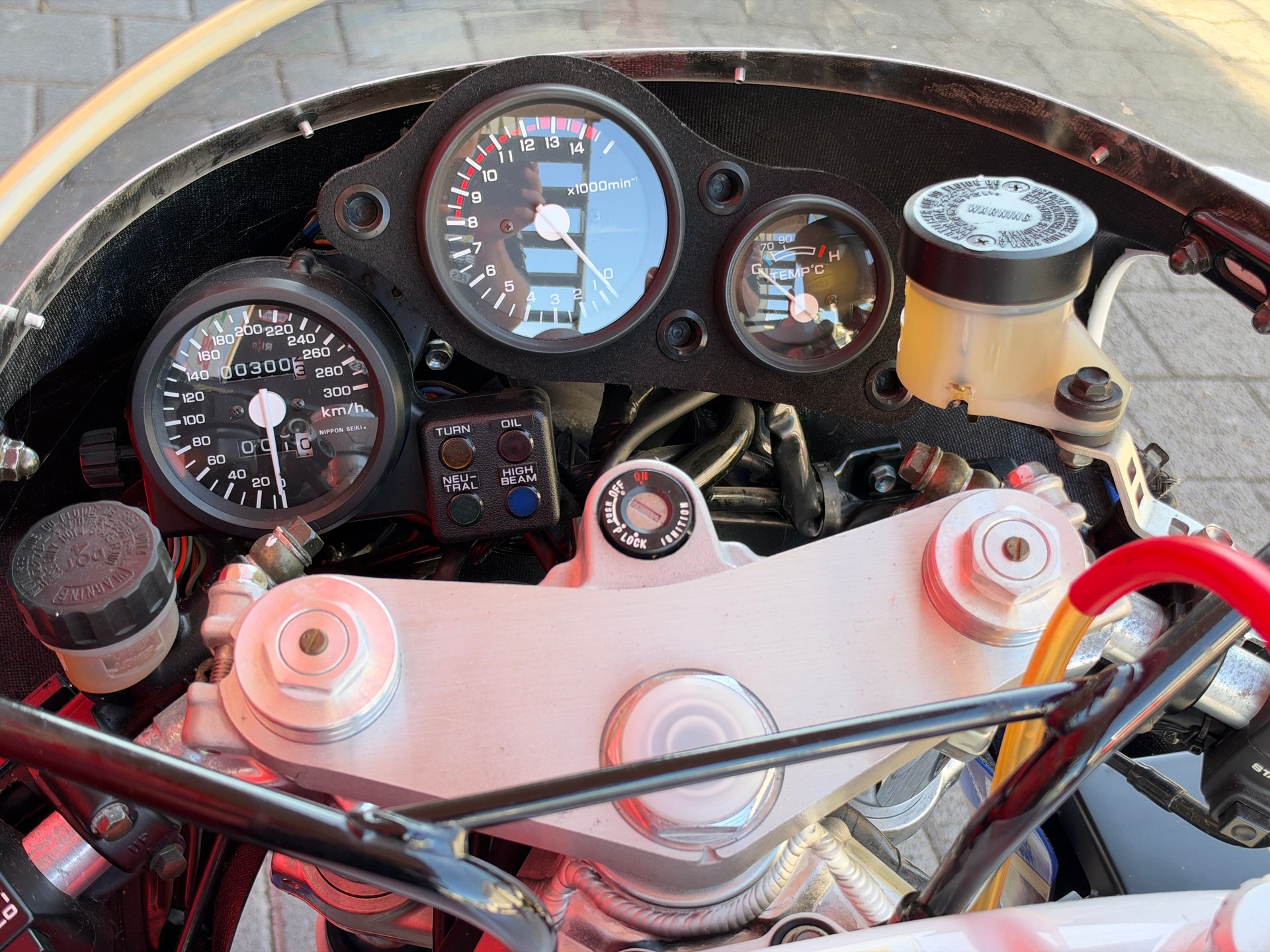 HONDA VFR 750 R (RC30)-image-4