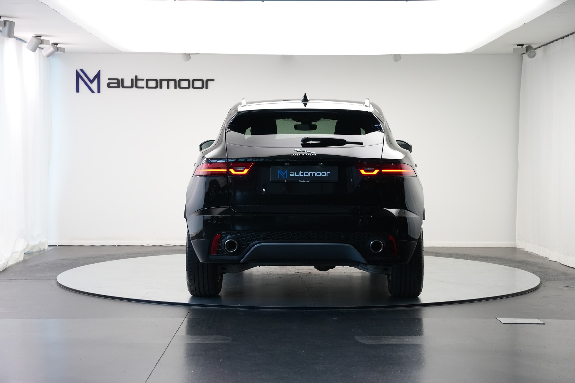 JAGUAR E-Pace 2.0 P250 R-Dynamic SE AWD Automatik-image-5